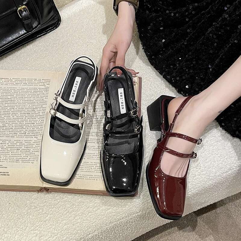 2025 Summer Design Heel Women Sandal Fashion Narrow Band Dress Singbacks Shoes Ladies Outdoor Patent Leather Sandalias