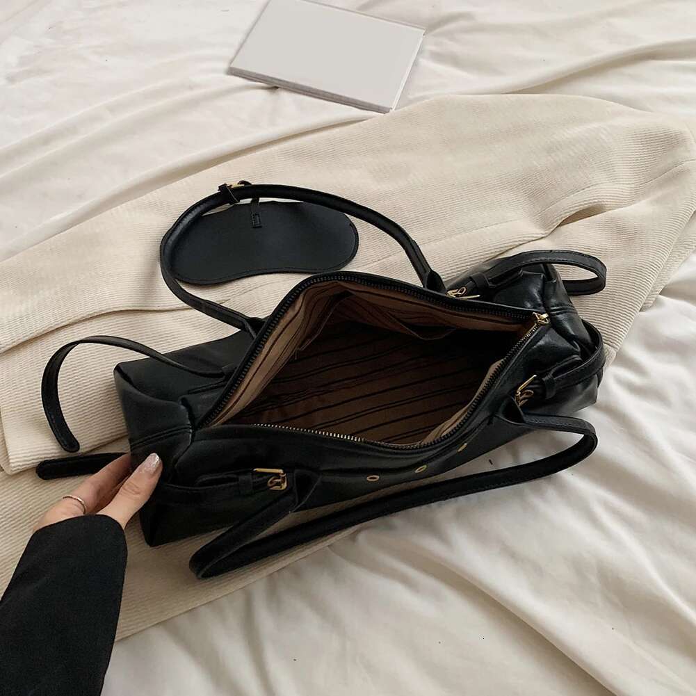 Boston Handbag For Women Solid Shoulder PU Leather Casual Bowg Retro Commuter Bag