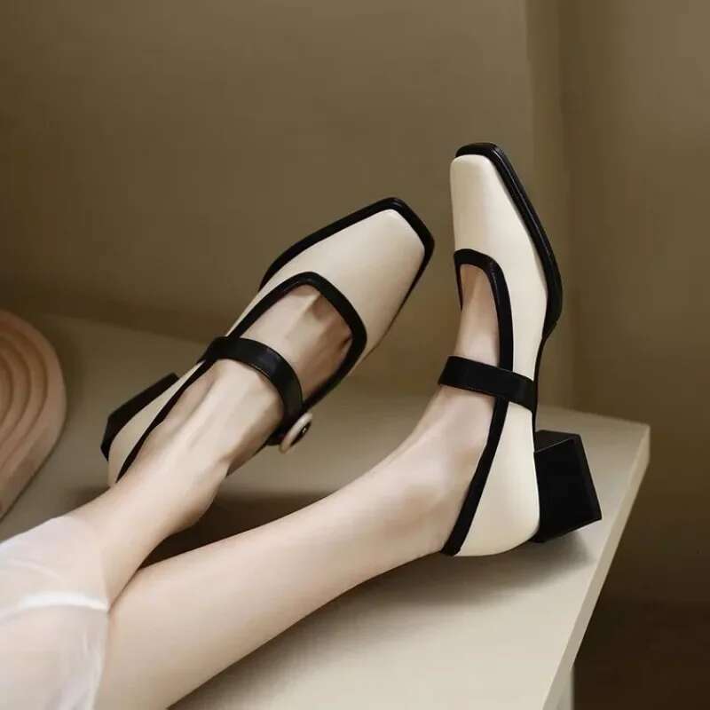 2025 Summer New Low Heel Shallow Mouth Single Button Shoes for Daily Commuting Multi functional Designer Fashion Square Heel Shoes