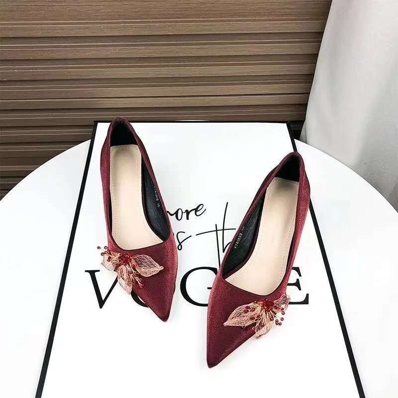 2025 Summer New Women's Single Shoes with Thin Heel, Combined Toe, Pointed Bow shaped Anti slip Wine Red Designer Fashion Low Top Shoes