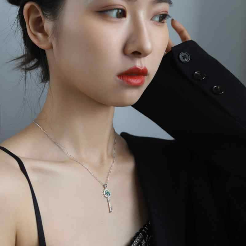 S925 sterling silver necklace key color pendant D color moissanite 1 cara collarbone chain