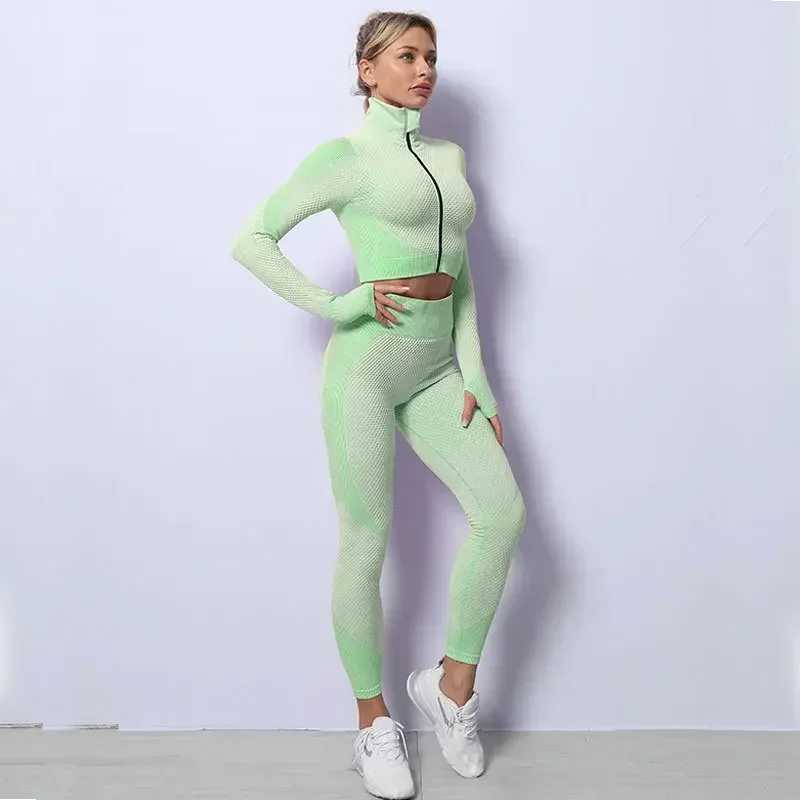2/3 seamless yoga set sports and fitness vest waist hip lifting Trouser set sportswear sportswear W250326