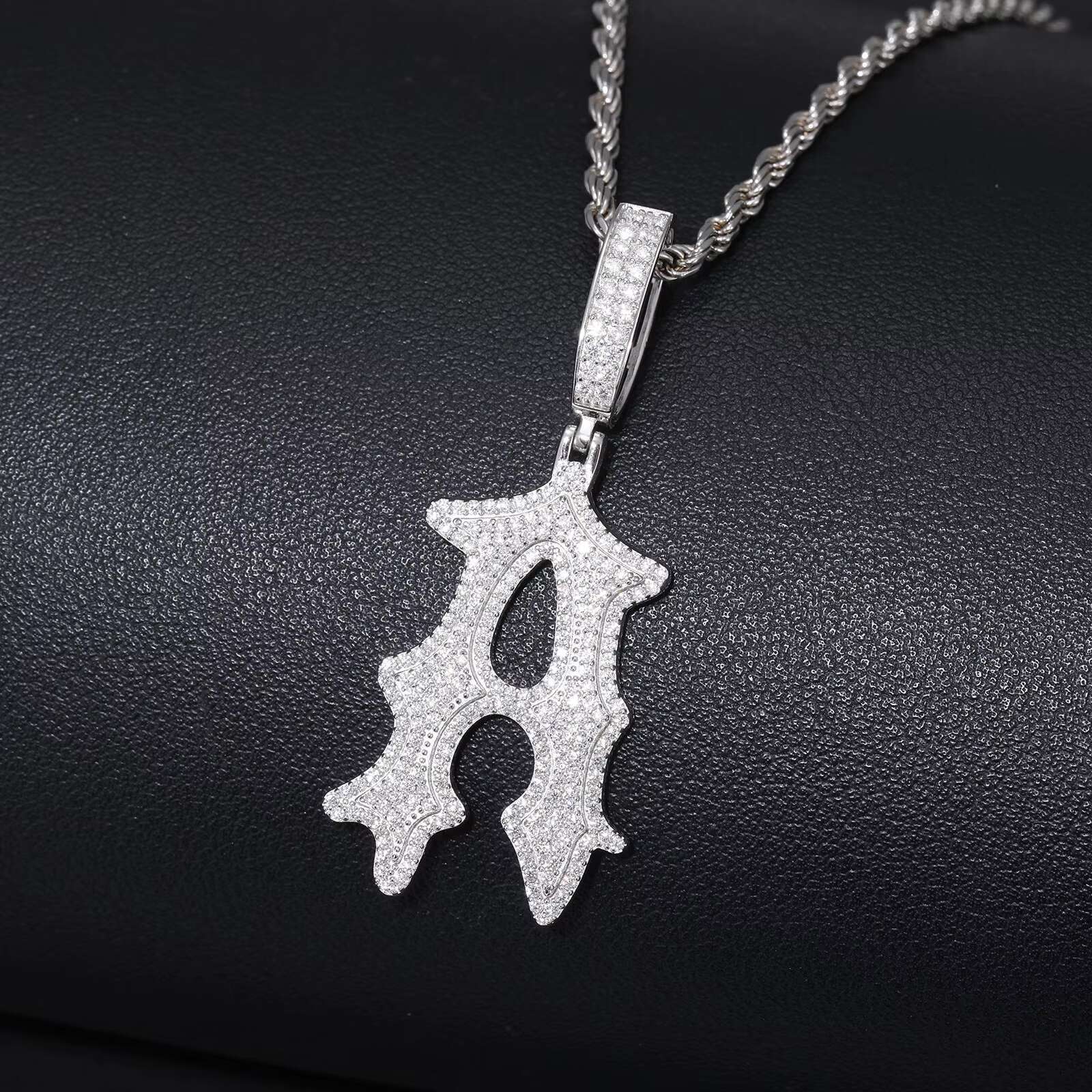 New Arrival Custom Letter Moissanite Pendant Men Letter 925 Silver Vvs Iced Out Diamond Moissanite Pendant for Men Women