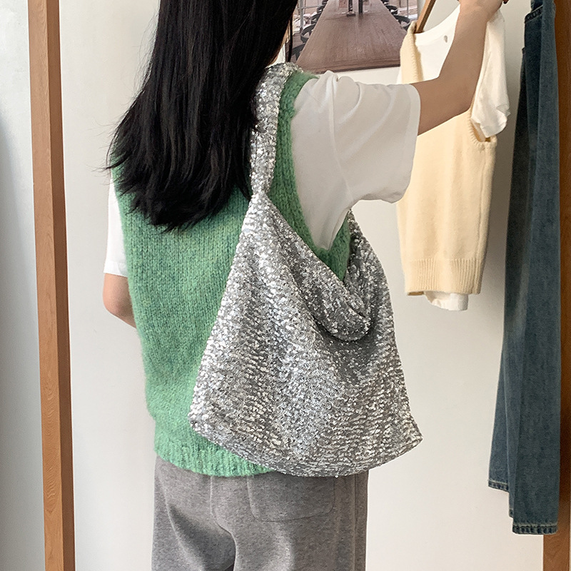 Spring And Summer New French Sequin Large Capacity Fashion Tote Bag Ins Style Niche Design Full Of Star Shoulder Bag Designer Bag for Women