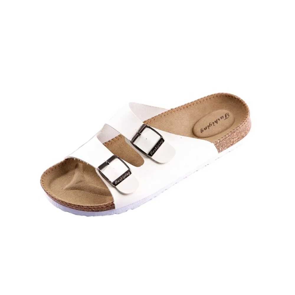 2025 Womens Soft Bottom Sandals New Summer Outdoor Beach Shoes Mens Soft Leather Garden Shoes Casual N Skating Beach SandalsXJ250326