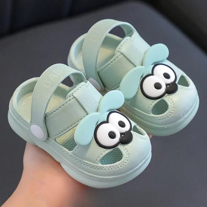 Children Slippers Bear Soft Soled Kids Shoe for Girl Kids Eva Sandals Breathable Summer Beach Shoe for Boy Sandalias De Mujer 250326