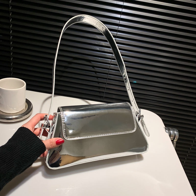free shipping Women's new niche underarm bag Bag women's fashion casual commuter shoulder bag 2025