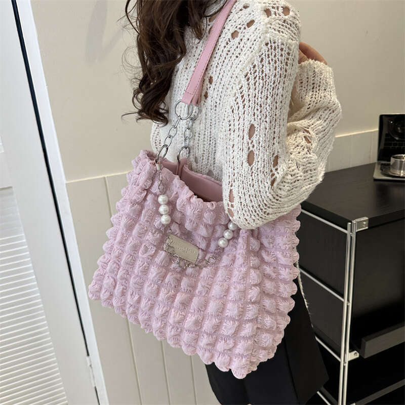 Folded Bubble Shoulder Large Capacity Summer 2023 New Leisure and Western Style Tote Fashion Women's Bag
