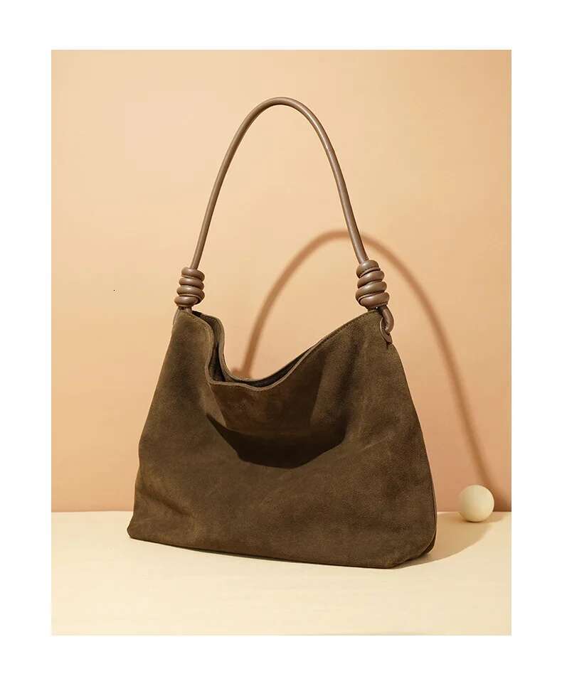 2025 All-Match Chamois Matte Suede Cowhide Leather Tote Large Capacity Designer Maillard Dressing Coffee Winter Ladies Handbag