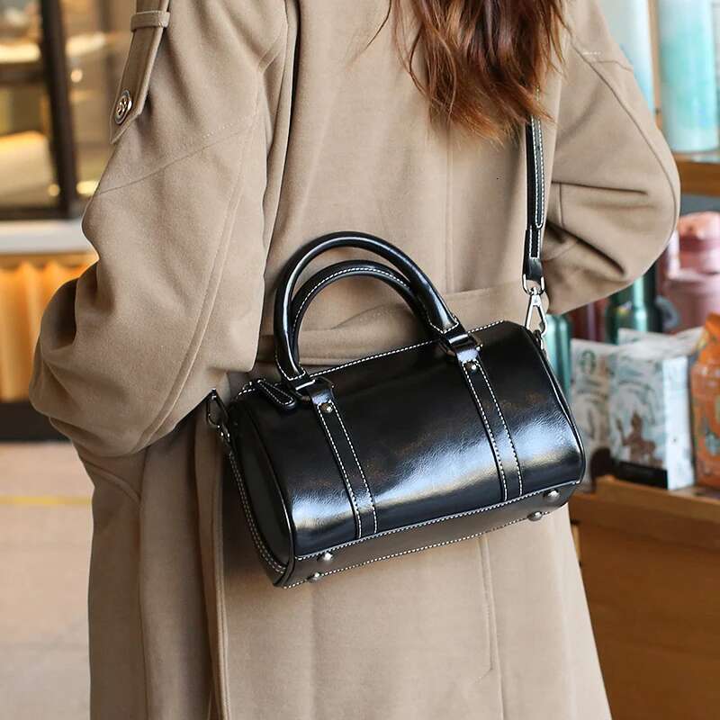 Genuine Leather Fashion Classic Female Boston Bag Large Capacity Women Split Messenger Bags Lady's Commute Solid Color Handbag