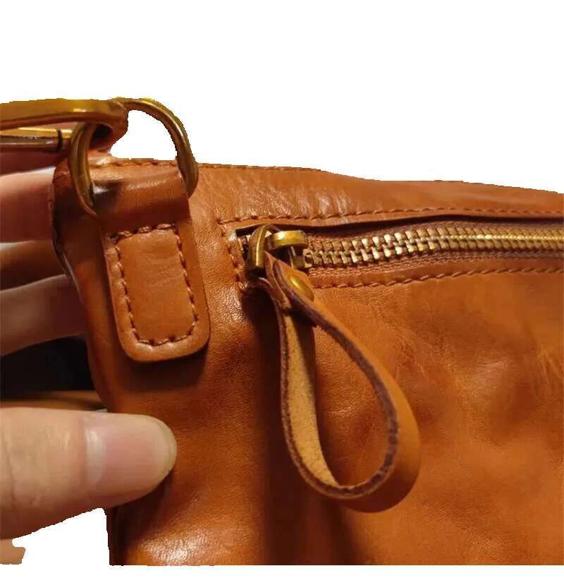 Vintage Natural Genuine Leather Pleated Men's Small Crossbody Designer Outdoor Daily Light Real Cowhide Shoulder Bag