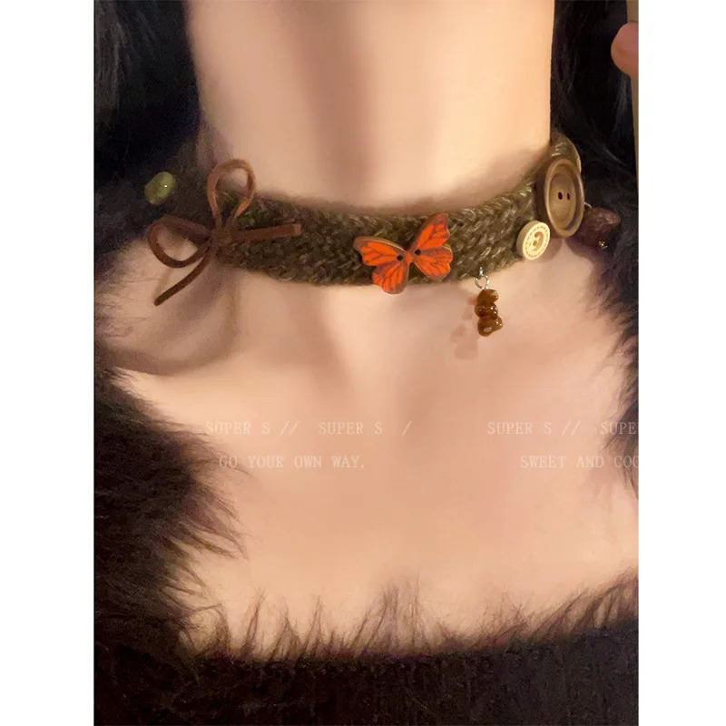 Y2K Plush Bear Choker For Woman Fashion Wooden Only Bear Bow Cartoon Collar Neklace Sweet Jewelry Unisex Accessories 250322