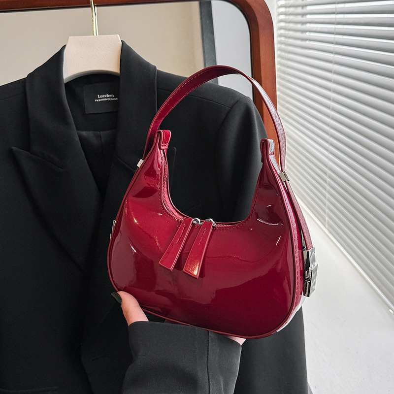 free shipping Women's new niche underarm bag Bag women's fashion casual commuter shoulder bag