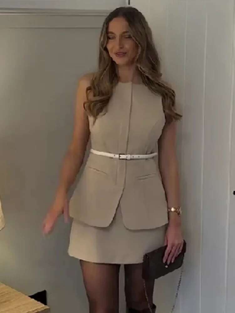 Fashion Solid Mini Skirt Sets For Women Elegant Sleeveless Tank Top With Belt Hip Package Skirts Female 2 Pcs Set Chic OL Outfit