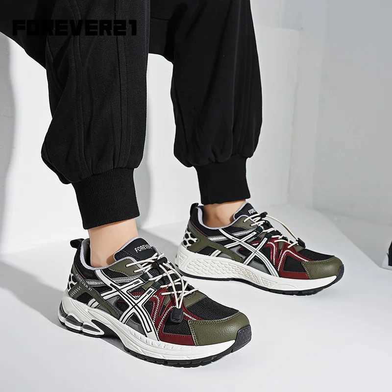 Mens Running Shoes 2025 Low Cut Breathable Brand Sneakers Men Fashion Trainers Cfortable Casual Sports Shoes for MenC250325