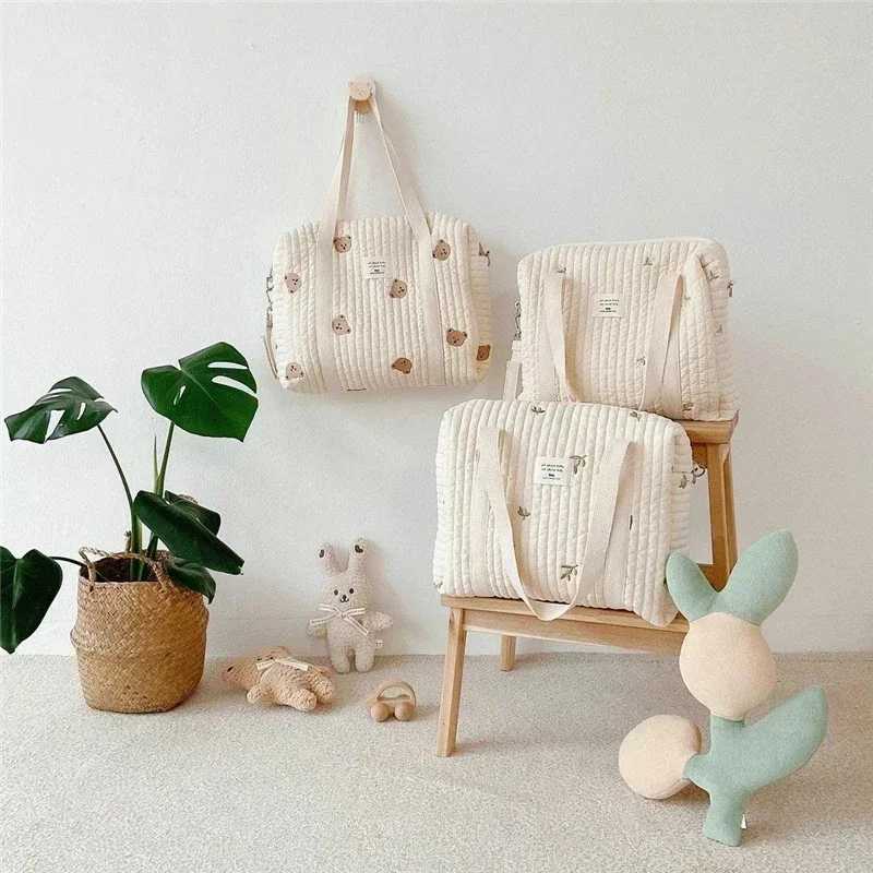 Chic Korean-Inspired Baby Diaper Tote with Quilted Embroidery Spacious Stroller Organizer Stylish Shoulder Bag for MomsC250326