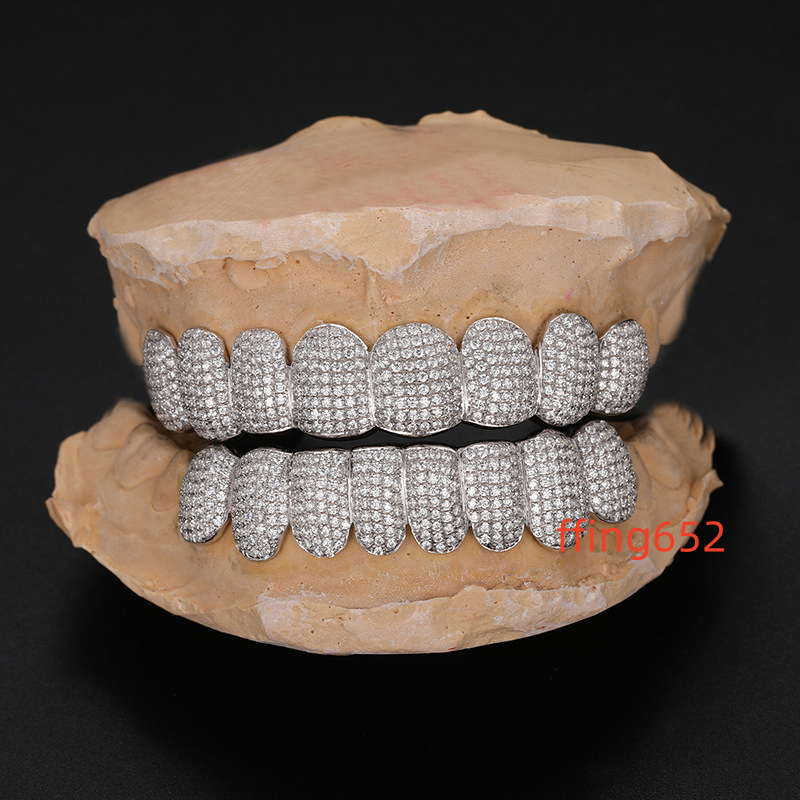 Blues RTS Custom Top 8 Bottom 8 VVS D Color Moissanite Pass Diamond Tester 925 Teeth Grillz for Fine Jewelry