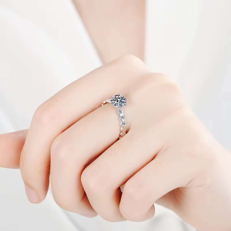 S925 Silver Moissanite Ring Honeycomb Simple Moissanite Design