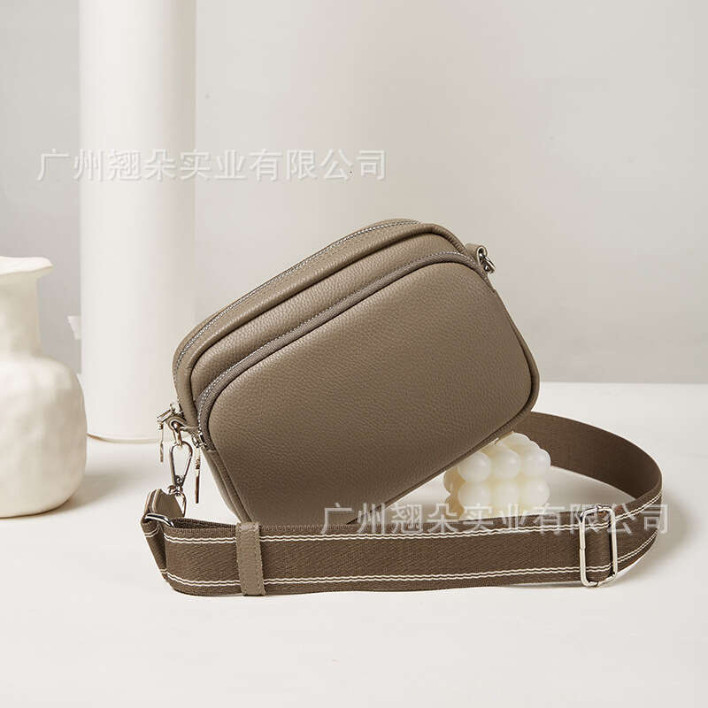 Trendy 2024 new large capacity crossbody for women's one shoulder small square bags