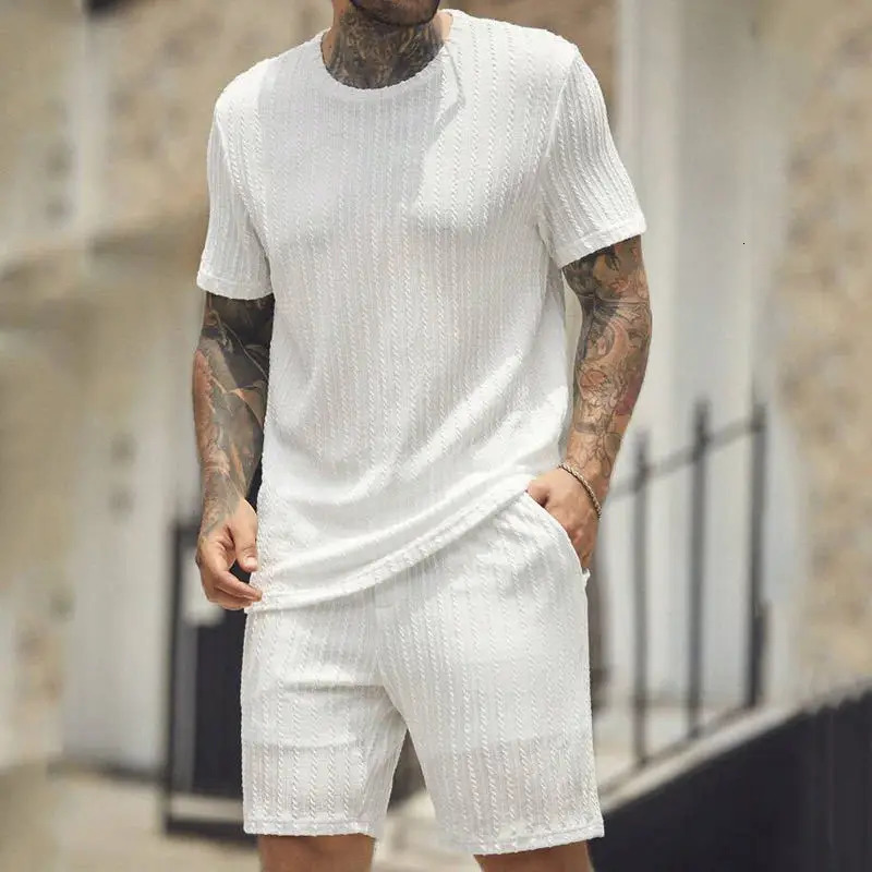 2025 Mens Sportswear Project Solid Color Round Neck Pulling Flower Vertical Pattern Casual Comfort Tshirt Two Piece Set 250326