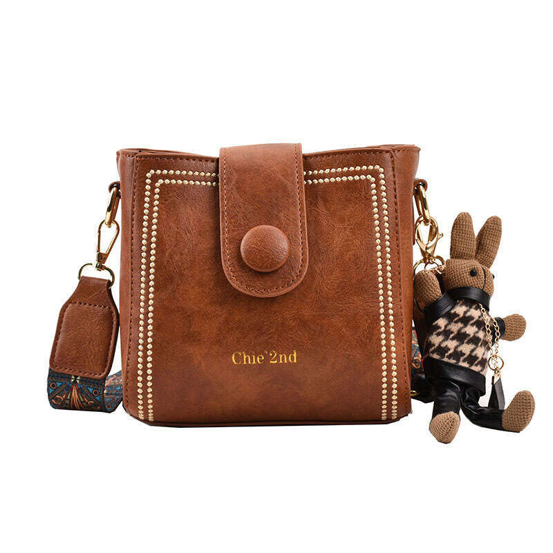 14 Bag women's trendy single shoulder crossbody 2024 new fashion versatile niche design bucket bag