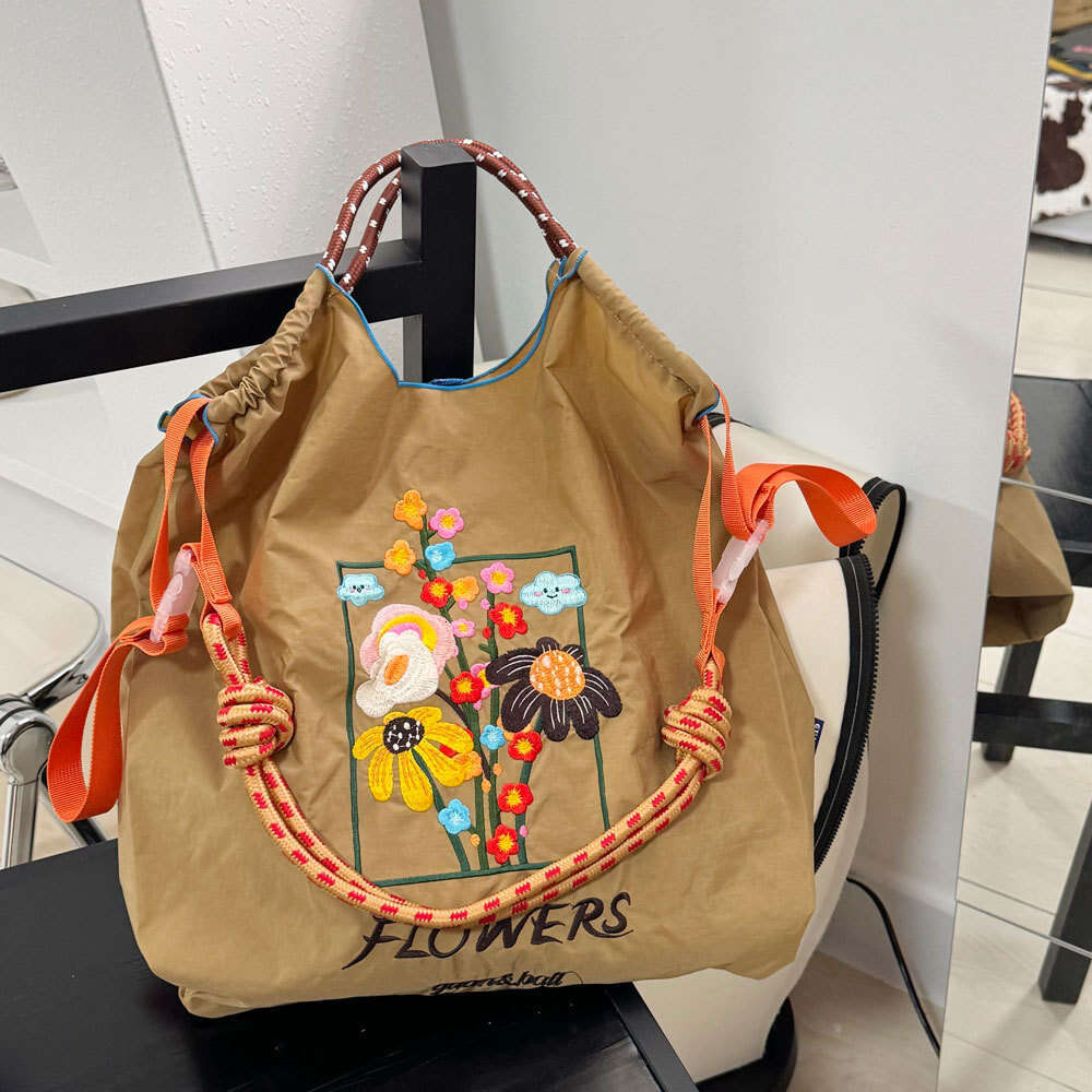 fb Premium Ball GUANchain Environmental Exquisite Embroidered Nylon Shopping Handheld Women's Shoulder Bag