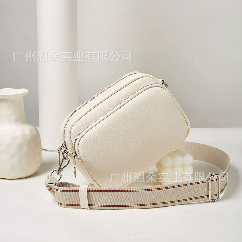 Trendy 2024 new large capacity crossbody for women's one shoulder small square bags