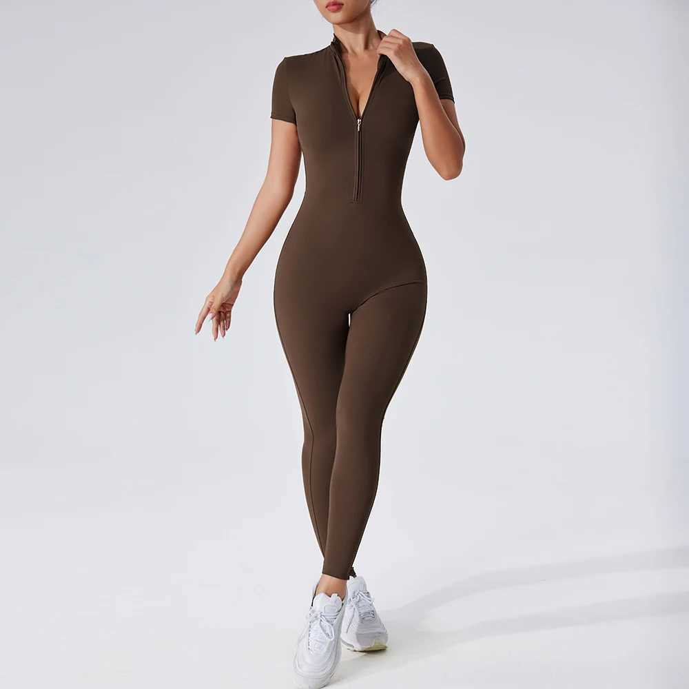 Integrated yoga suit fitness suit exercise suit womens fitness suit gym suit womens training Siamese fitness jumpsuit womens sportswear W250326