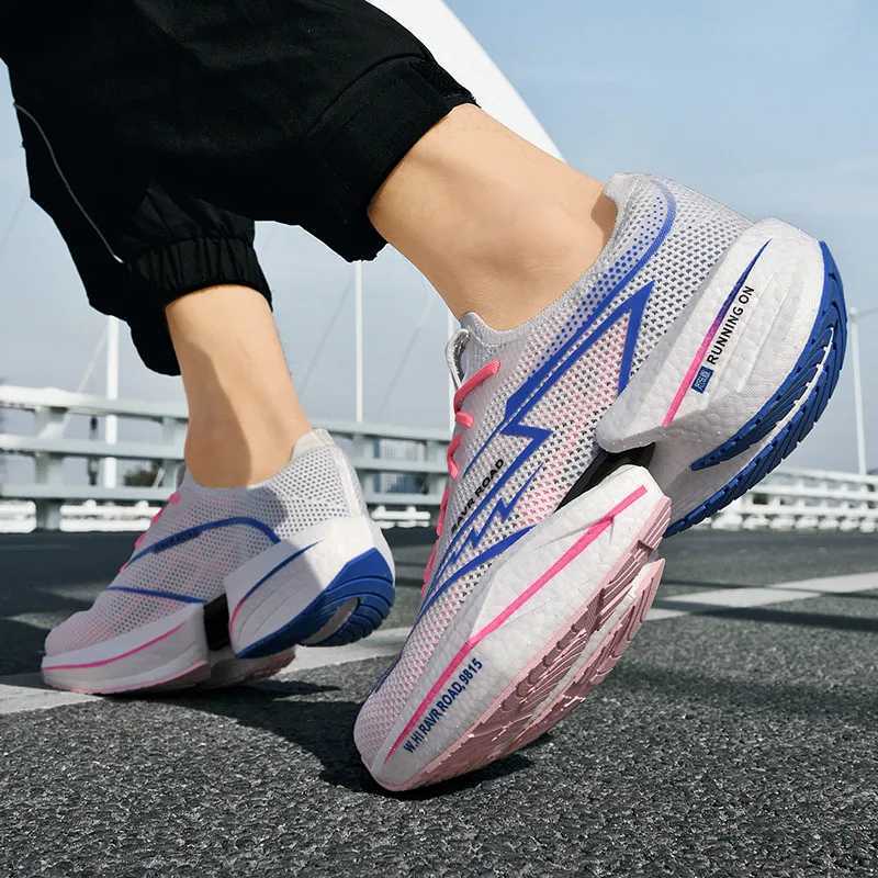 Mens Sneakers Carbon Plate Cushioning Sports Running Shoes Light Anti-slip Unisex Tennis Shoes Professional Training ShoesC250325