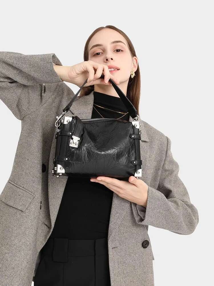 Fashion Women Metal Rivets Party Totes Handbag Cowhide Genuine Leather Shoulder Bags New Designer Strap Crossbody Bag Pouch Flap