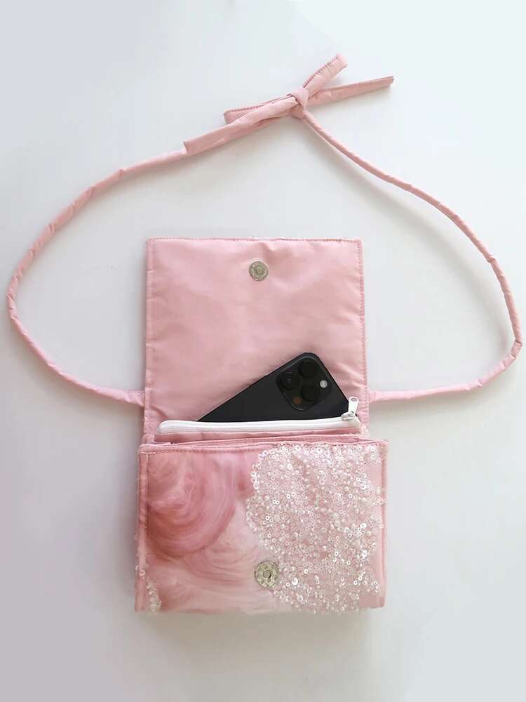 Light Fashion New Original Design Niche Pearl Gradient Pink Mesh Handbag For Women High-End Single Shoulder Crossbody Bag