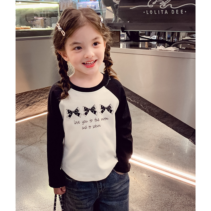Ddmyshoesvip Girls Long Sleeved T Shirt For Spring New Stylish Children S Raglan Sleeves Contrasting Color Top Girls Versatile Base Shirt