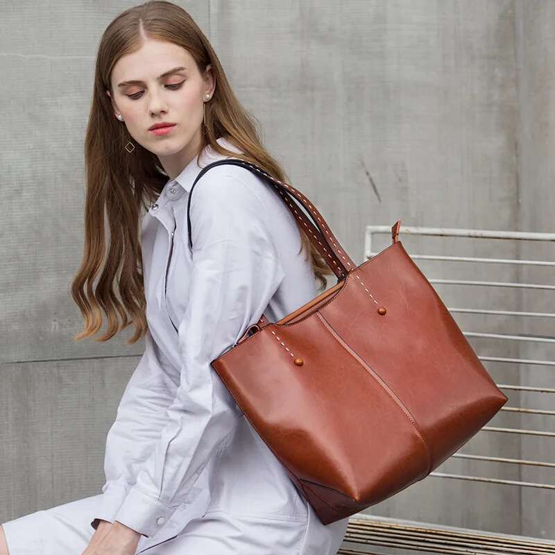 Zency Soft Cowhide Leather Fashion Women Shoulder Retro Brown Tote Handbag Large Capacity Lady Shopping Bag Black Grey