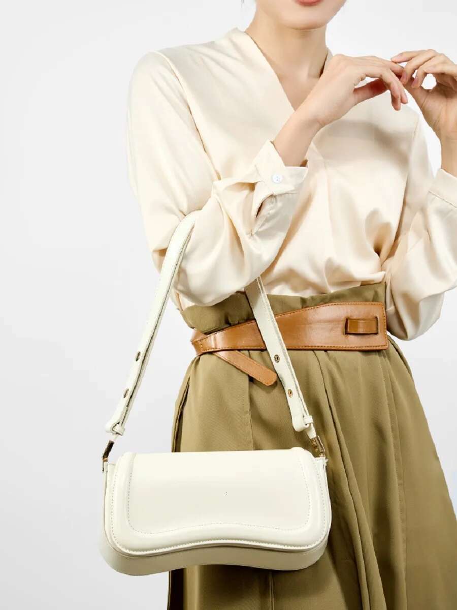 2025 NEW Cow Leather Women Underarm Shoulder Design Street Female Handbag Wine Red Fashion Baguette Bag Gift For Lady