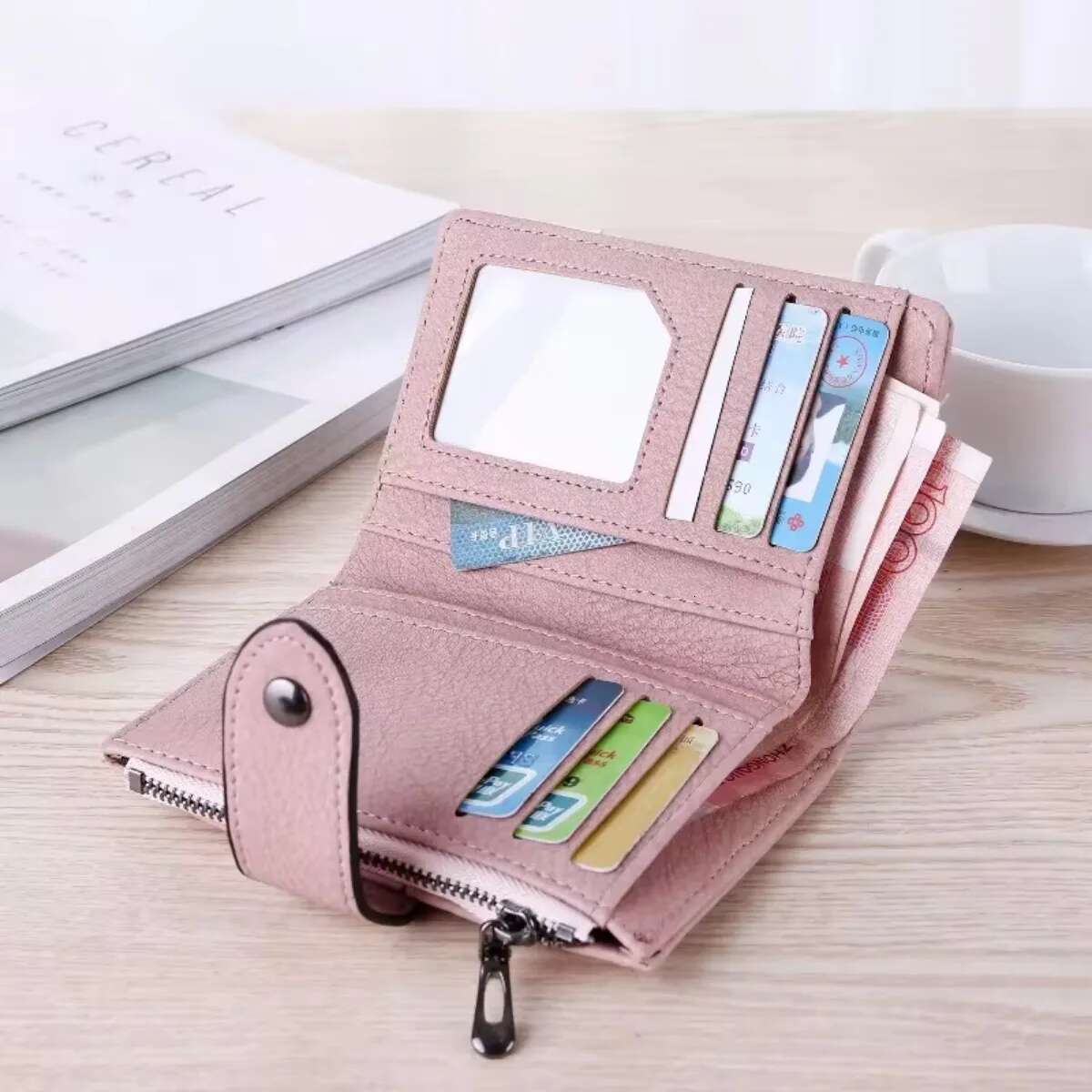 Women's Minimalist Retro Rivet Short Coin Card Holder Handbag Designer Wallet Women's Cushion Women