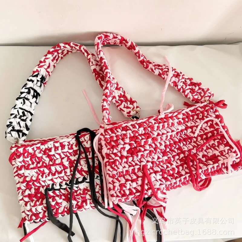 WOMEN Shoulder BAG Square Bags Female Personalized Shoulder Tassels Handbags For Women Crossbady Bag