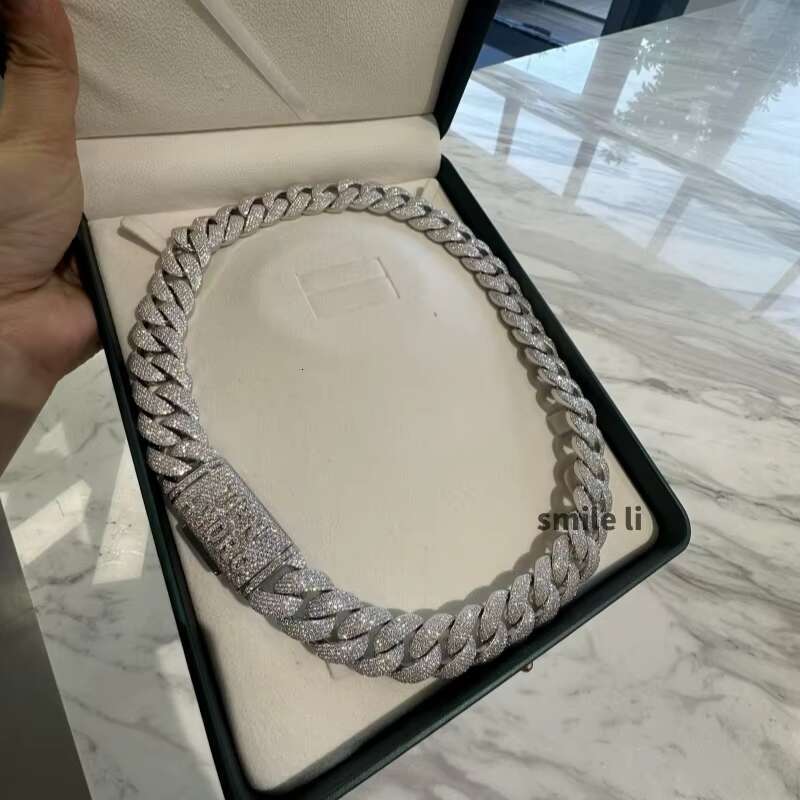 Moissanite Cuban Link Chain 925 Sterling Silver 20mm Iced Out Gold Plated Hiphop VVS Moissanite Cuban Chain