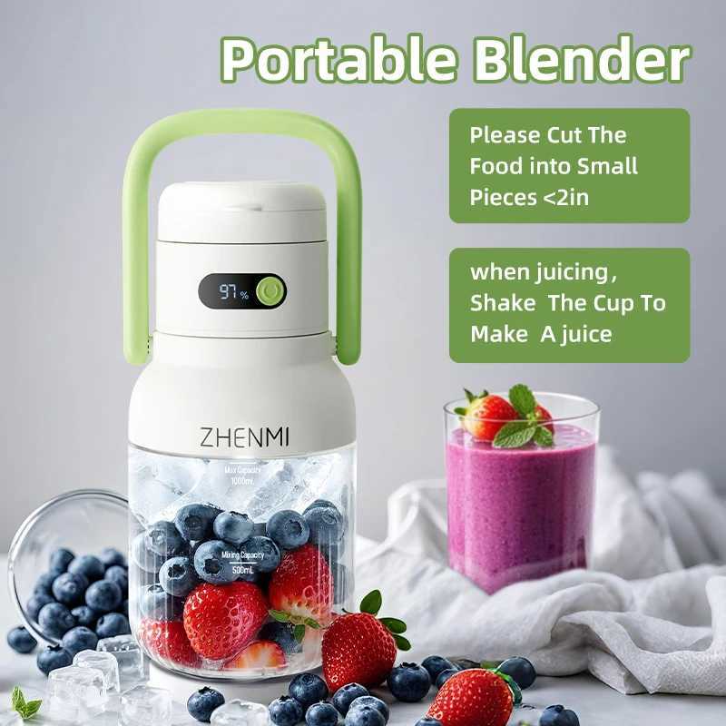 Portable juicer 33 ounces. Container USB-C charging easy to clean suitable for juicing fruits and vegetables Z250326