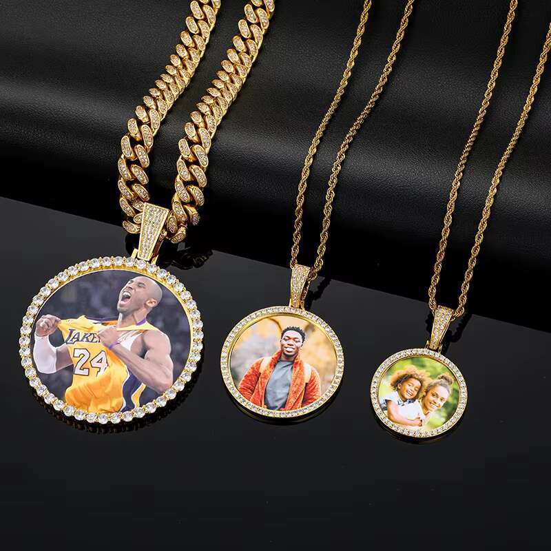 Drop Shipping in Stock Hip Hop Jewelry VVS Moissanite Photo Pendant Iced Out 925 Sterling Silver Picture Pendant Necklace