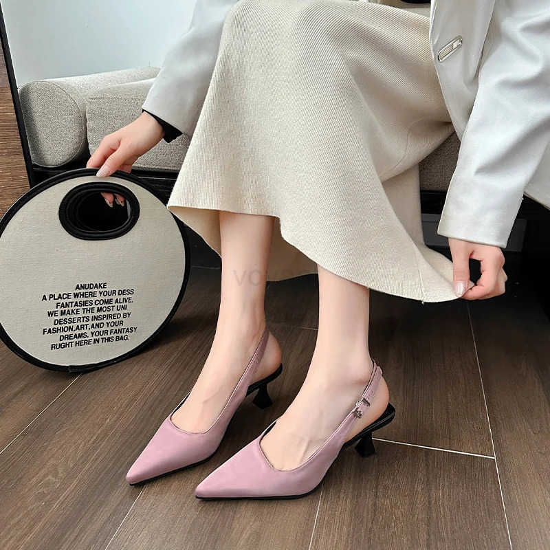 Pumps Sexy High H 2024 Summer Trend Wens Shoe Kitten H Pointed Toe Sandals Fashion Back Buckle Ladies Stilettos Par Z250326