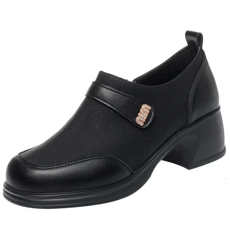 2025 Summer New Soft Smooth Women's Retro Dress Designer Fashionable Thick High Heels Thick Bottom Retro Brown Daily Shoes