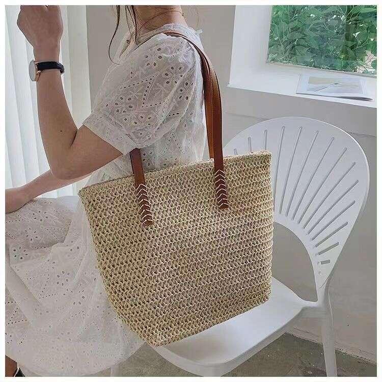 Grass bags for vacation, summer woven bags, large capacity female students, one shoulder portable casual French tote bag