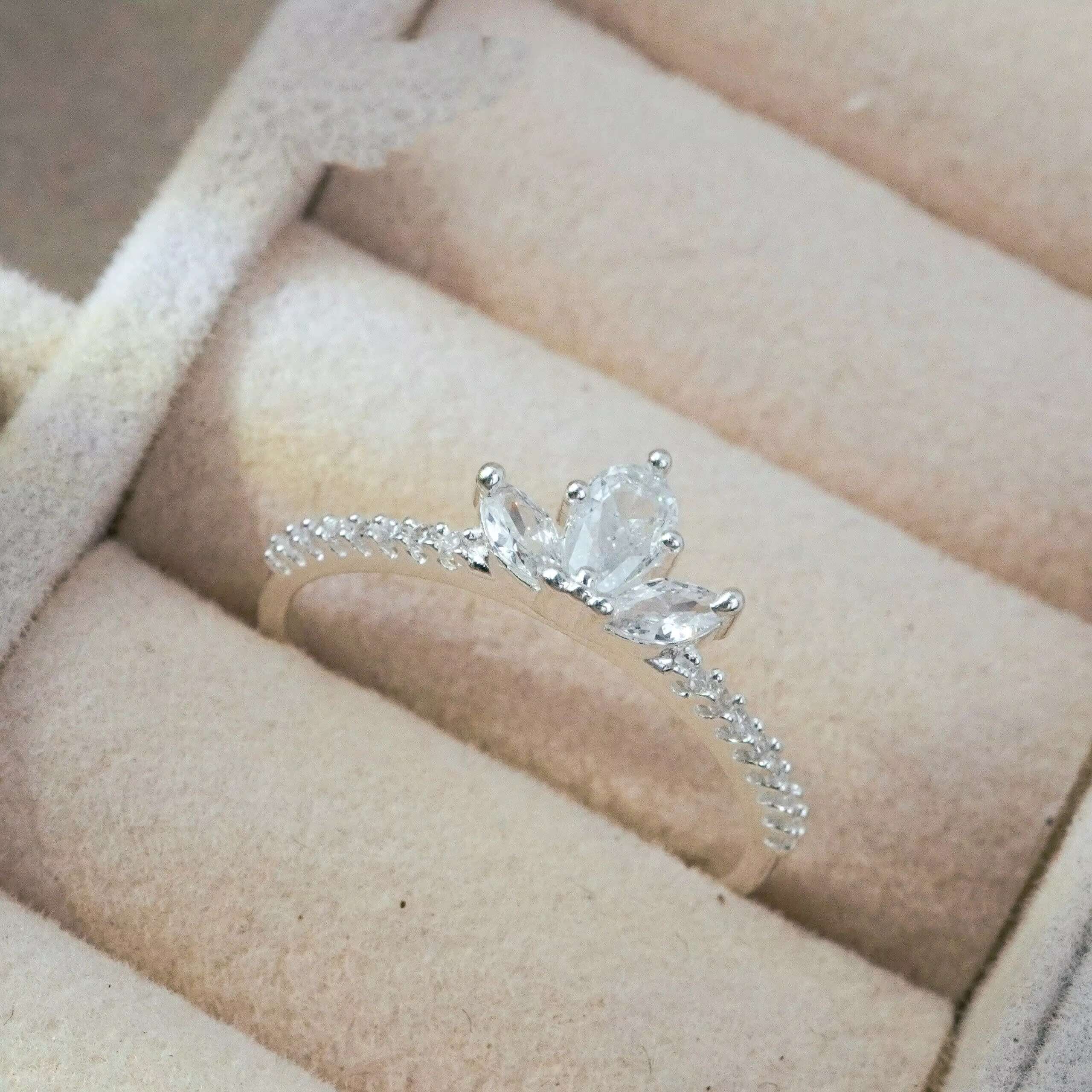 Hot Selling Custom Design Moissanite Jewelry Engagement Ring Fine Band Ruby Lab Grown Rings