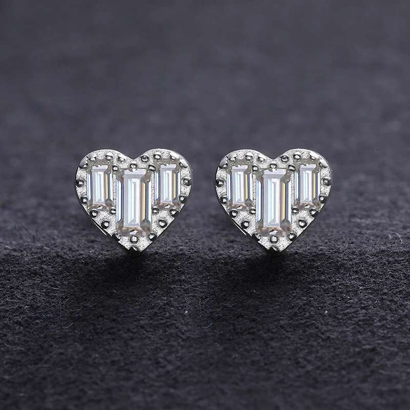 Top Quality 100% 925 Silver Earrings Fashion Classic Heart VVS1 Baguette Moissanite Earring For Women Jewelry