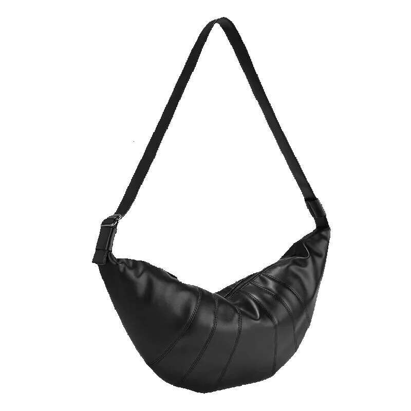 French Niche Designer Dumpg Boys Fashion Chest Crossbody Croissant Leather Men Big Bag