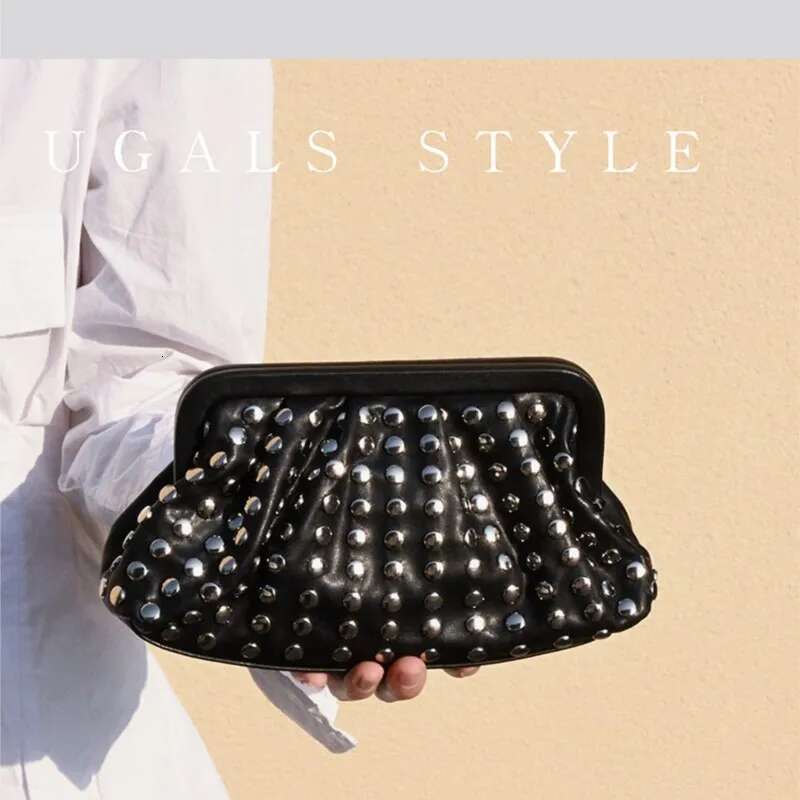 Punk Rivet Pouch Designer Handbags Fashion Clutch Bags For Women PU Leather Dumpg Bag Cloud Purse
