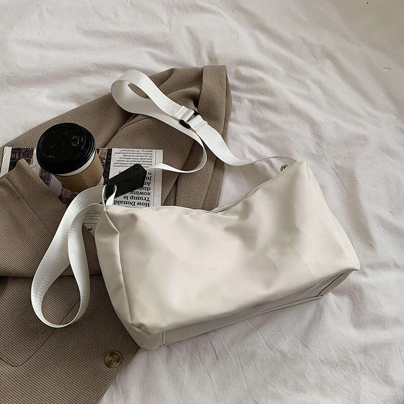 Crossbody men, trendy brand workwear, sports and fitness bag, casual ins, versatile, large capacity shoulder bag for women