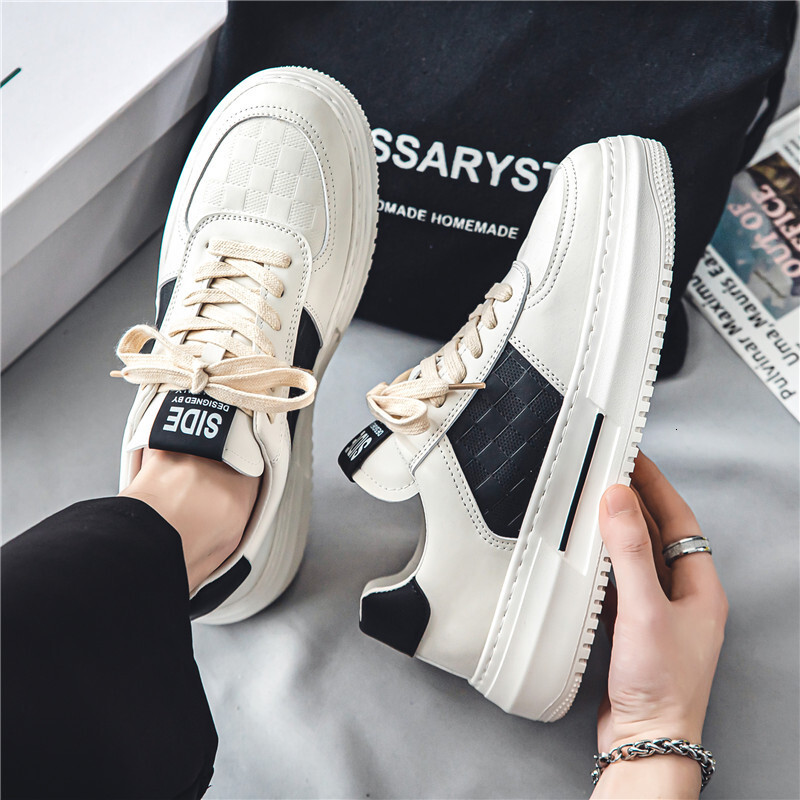 2025S New Trend Designer Men S Thick Soled Small White Spring New Versatile Breathable Sports And Leisure Shoes Men S Height Increasing Board Shoes