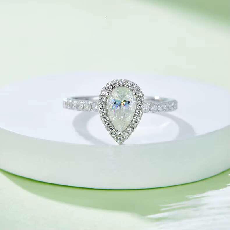 Luxury Designer Jewelry Wedding 925 Silver GRA 1ct Vvs Pear Cut Moissanite Rings for Women