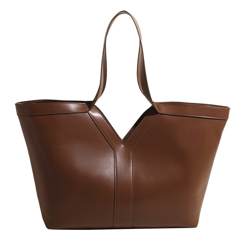 Fashion large capacity Tote bag new commuter shoulder bag senior sense of fashion casual women's bag 2025